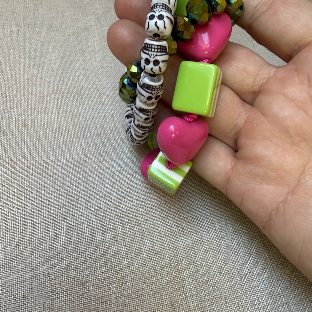Bundle of 14 Beaded Stretchy Bracelets - Picture 7 of 9